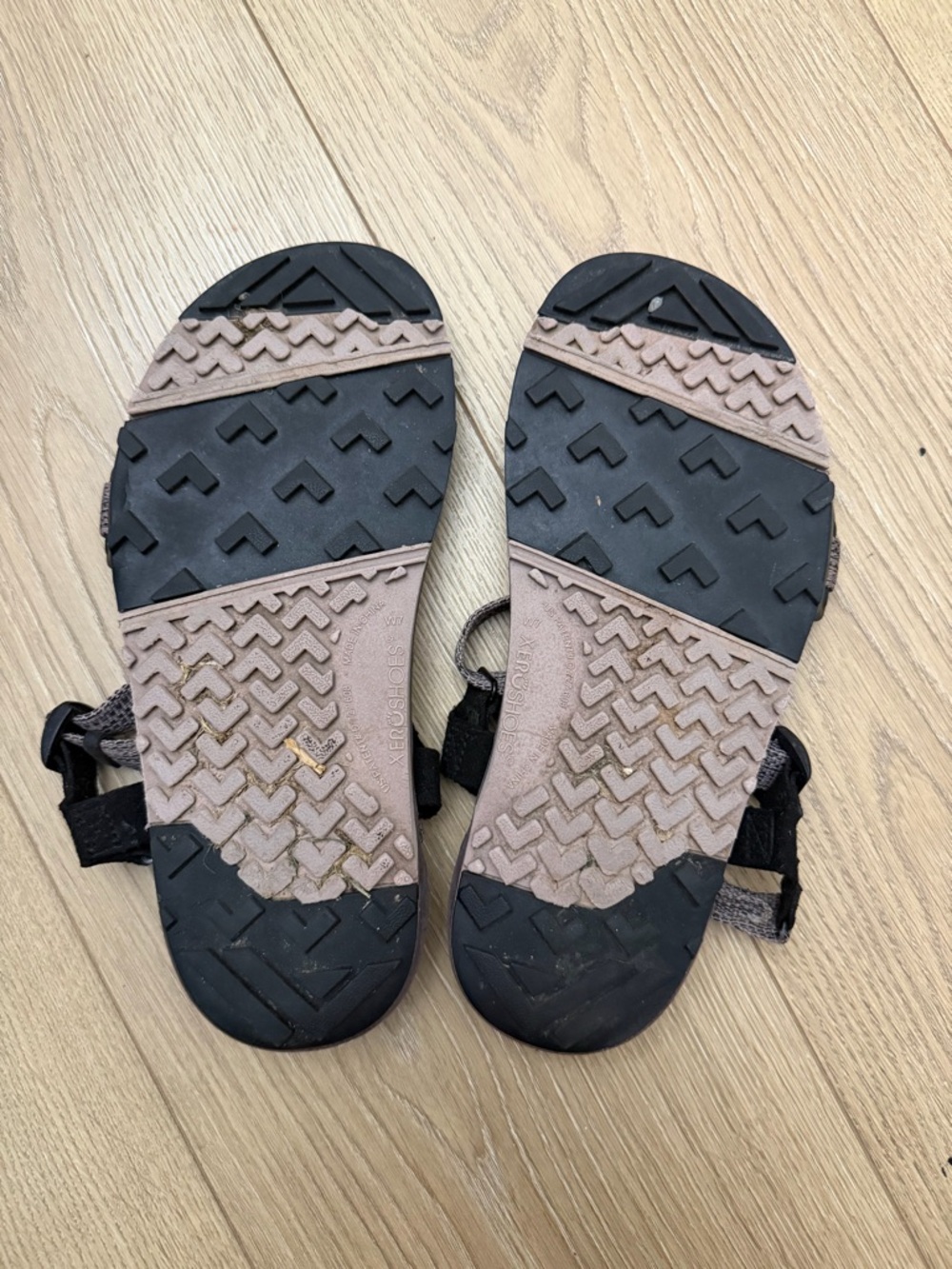 Xero Brown Strappy Minimalist Sandals z-trail ev size 7 women’s - Picture 4 of 9